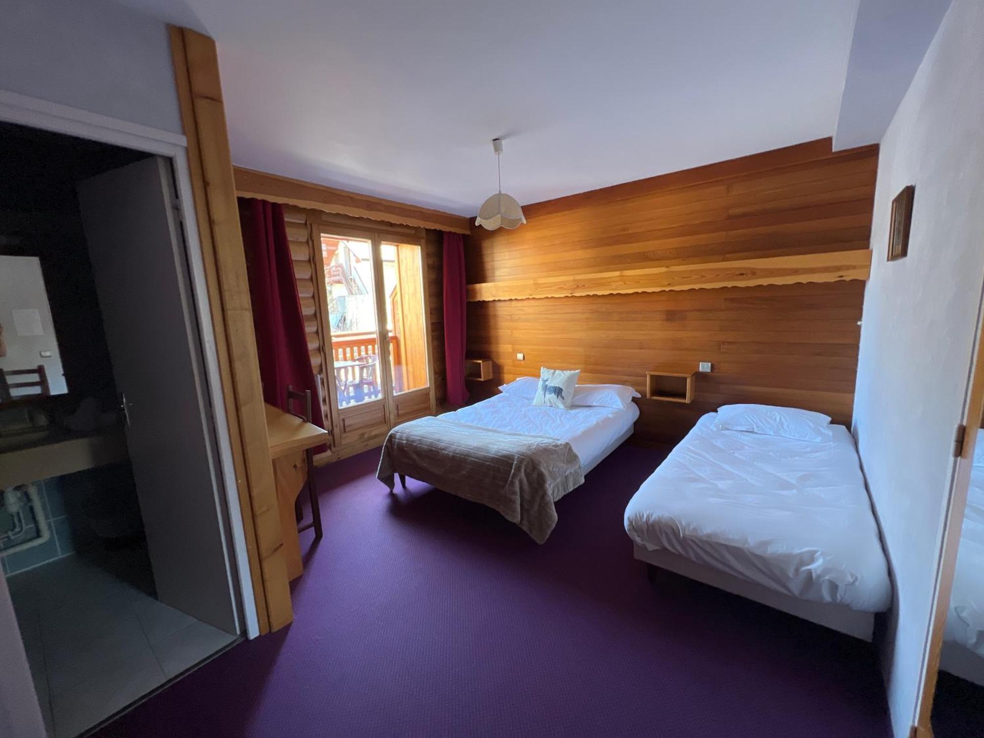 Hotel Restaurant La Pendine Les Pres Экстерьер фото