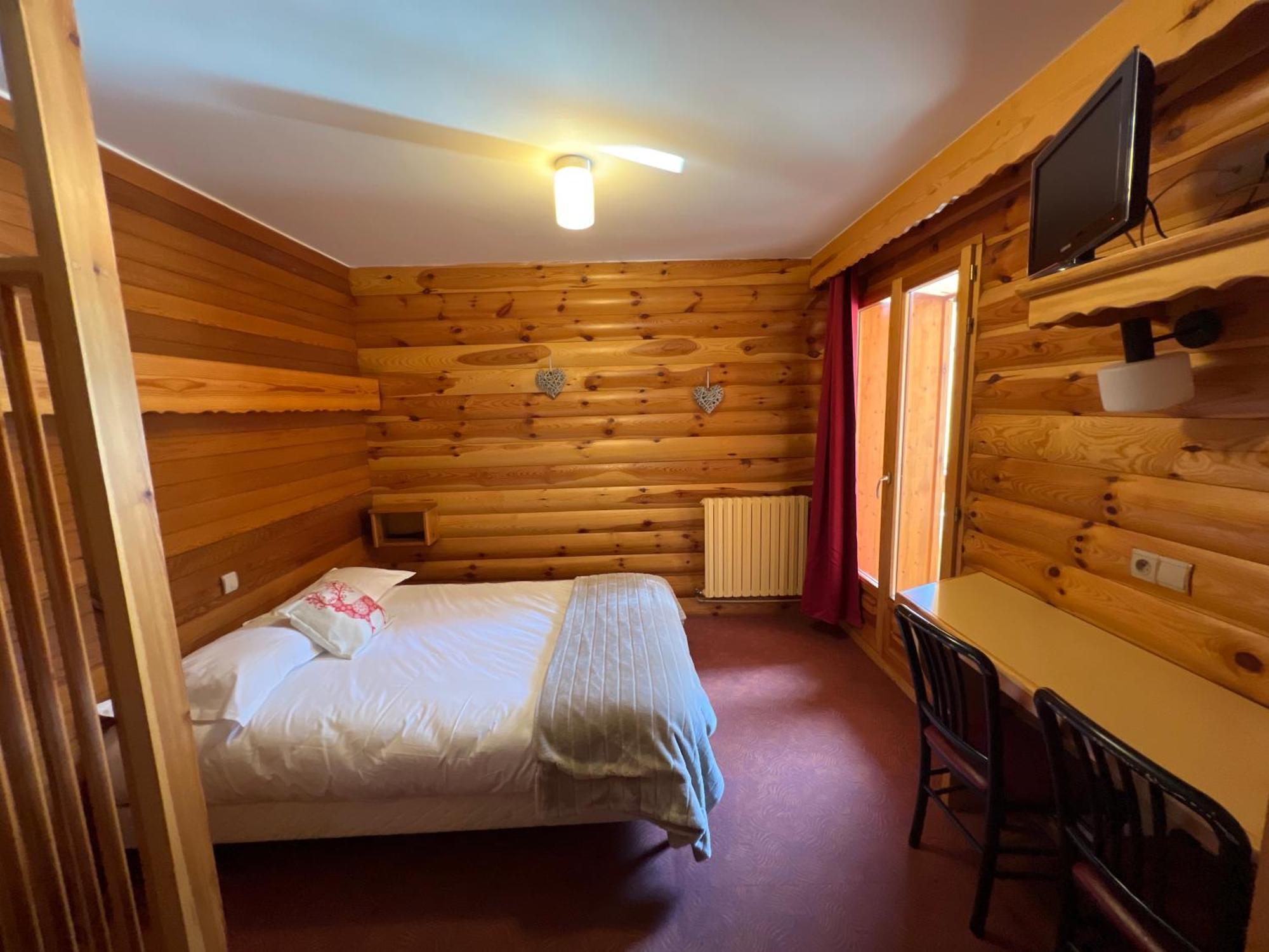 Hotel Restaurant La Pendine Les Pres Экстерьер фото