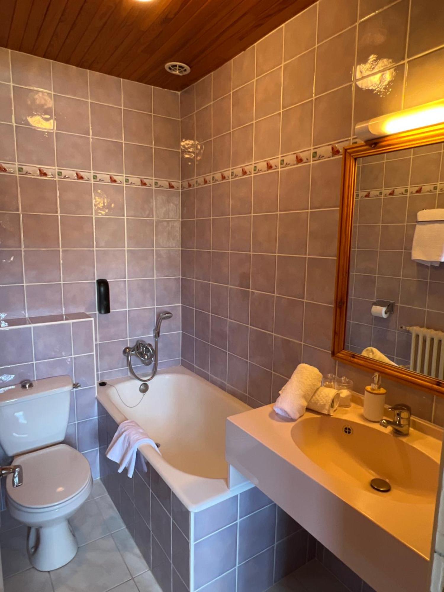 Hotel Restaurant La Pendine Les Pres Экстерьер фото
